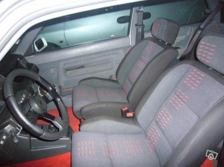 interieure de la r5 gt turbo